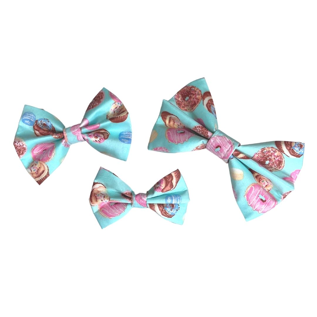 Organic Egyptian Cotton Blue & Pink Donuts and Cupcakes Bow Tie